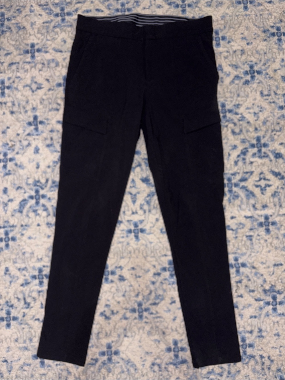 Athleta Black Slim Cargo Leggings